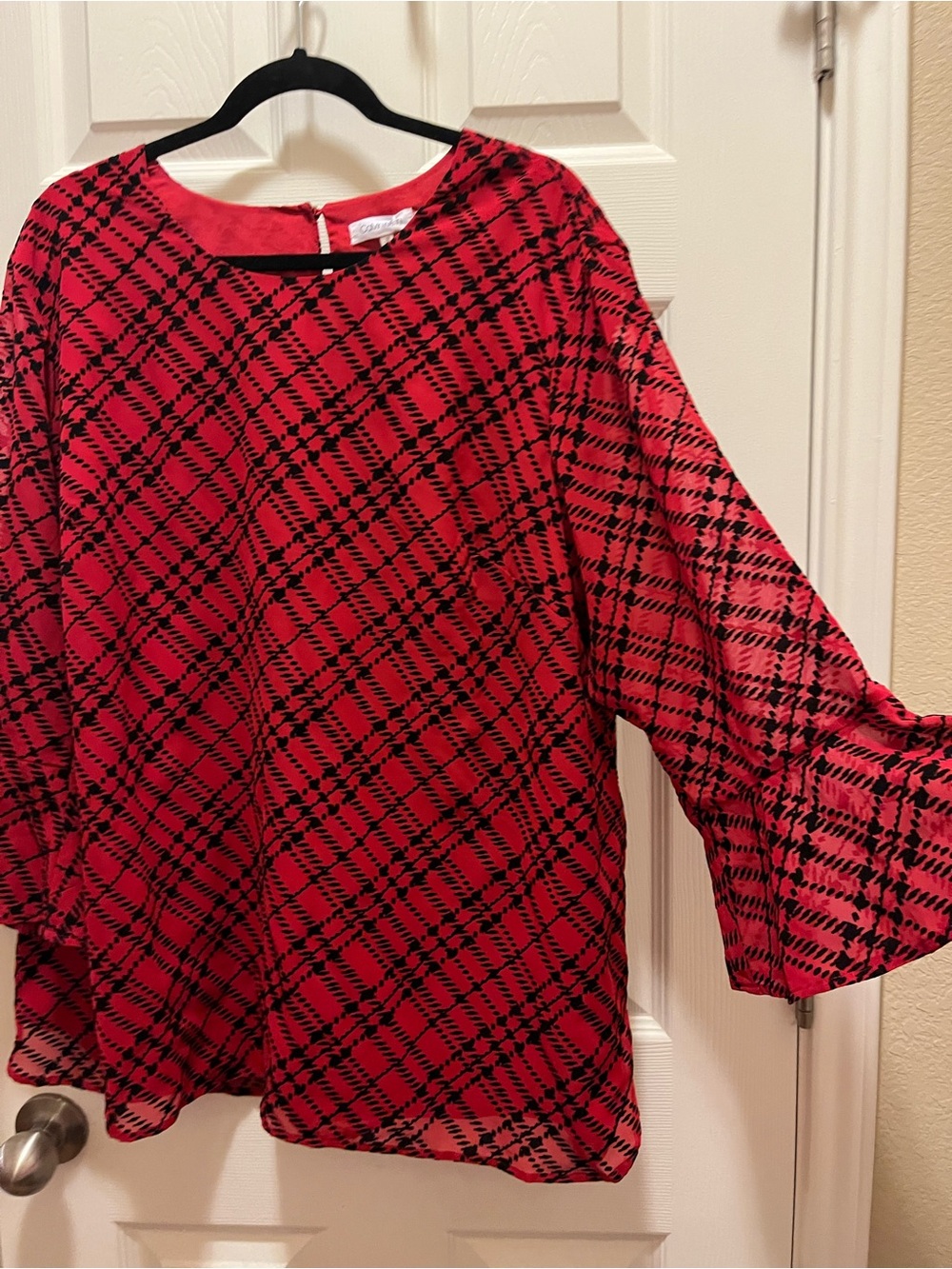 Calvin Klein 2X Red Black Abstract Print Bell Sleeve Blouse